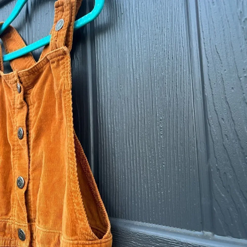 Old Navy Button Front Corduroy Skirtall in Safflower  L(10)